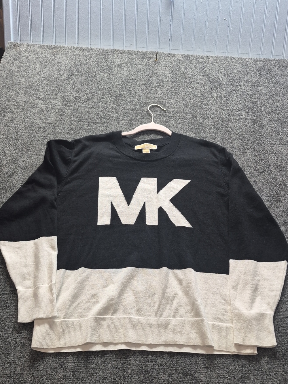 Michael Kors Black and White MK Crewneck Sweater Size Medium